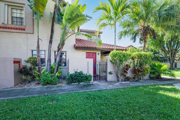 Courtyards In The Crossings, 11358 SW 132nd Ct, The Crossings, Florida 33186, image 1