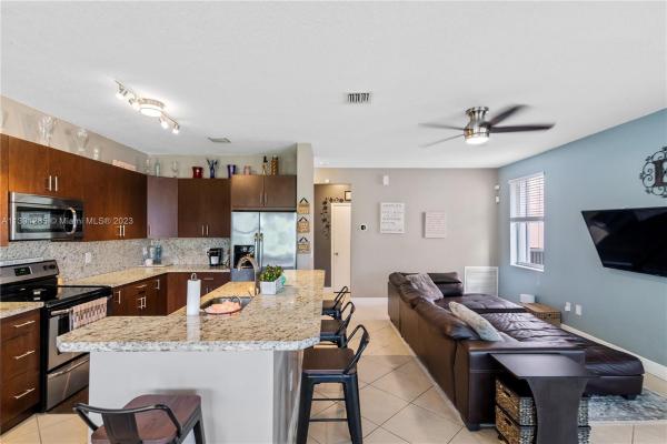 Creekside, 15240 NW 6th Ct, Pembroke Pines, Florida 33028, image 1
