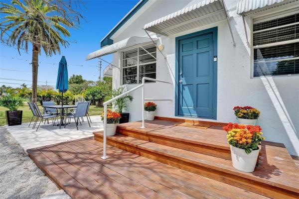 Hallandale By The Sea, 128 SW 5th St, Hallandale Beach, Florida 33009, image 1