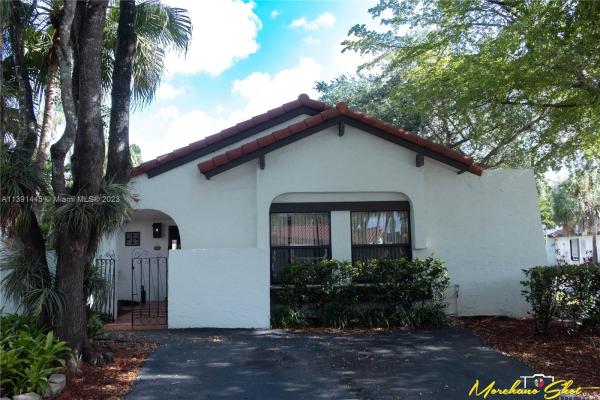 Town Villas In The Crossings, 13401 SW 113th Ter 0, The Crossings, Florida 33186, image 1