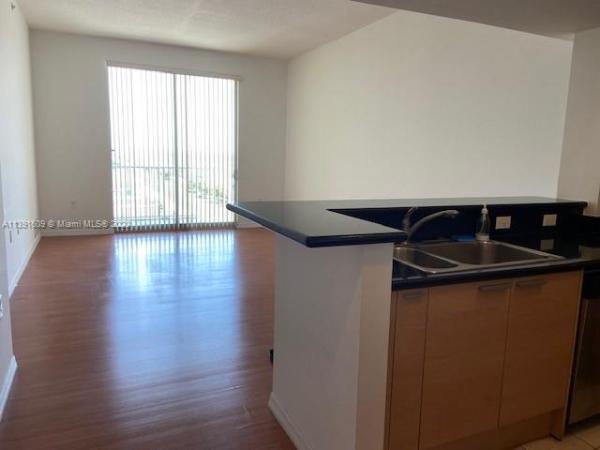 Hollywood Station, 140 S Dixie Hwy #1005, Hollywood, Florida 33020, image 2