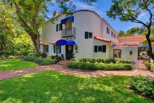Riviera, 6928 Camarin St, Coral Gables, Florida 33146, image 2