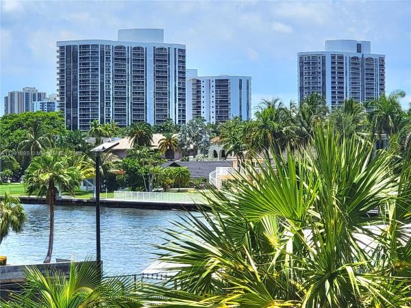 Avant Garde, 2017 S Ocean Dr #302, Hallandale Beach, Florida 33009, image 1