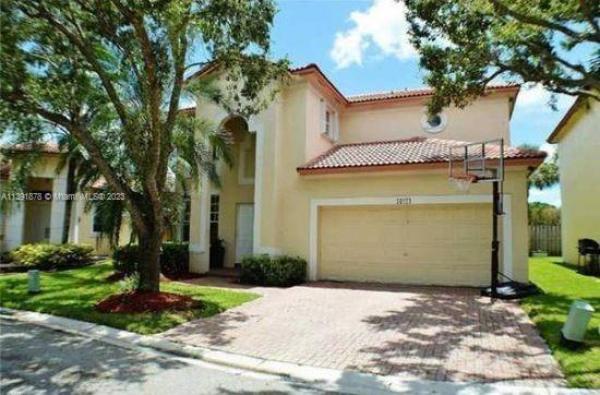 Emerald Courts, 16014 Opal Creek Dr, Weston, Florida 33331, image 1