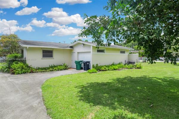 Lake Galloway Estates, 8620 SW 103rd St, Kendall, Florida 33156, image 1