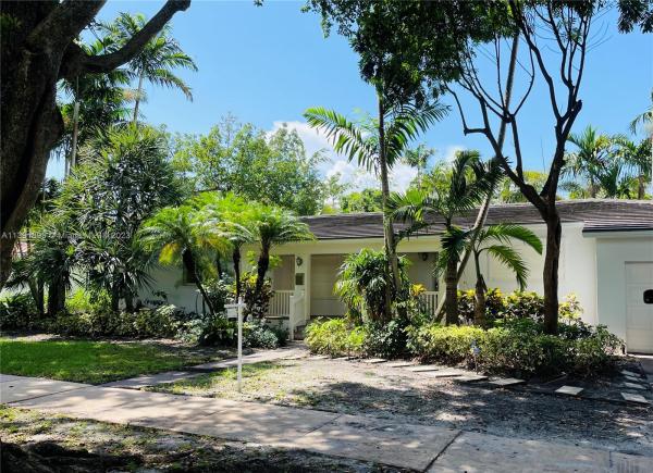 Riviera, 1524 Mantua Ave, Coral Gables, Florida 33146, image 2