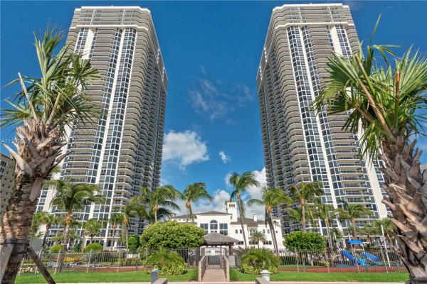 Green Diamond, 4775 S Collins Ave #2004, Miami Beach, Florida 33140, image 1