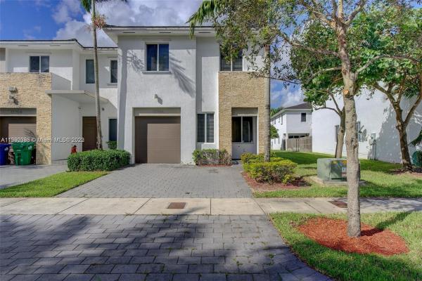 Venetian Parc, 17700 SW 149th Pl #17700, Richmond West, Florida 33187, image 2