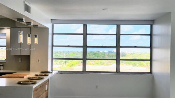 Commodore Plaza Tower, 2750 NE 183rd St #1008, Aventura, Florida 33160, image 2