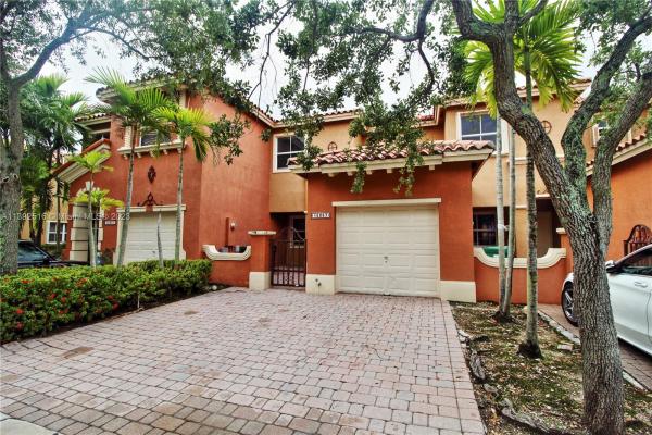 15257 SW 30th Ter #15257, Unincorporated Dade County, Florida 33185, image 2