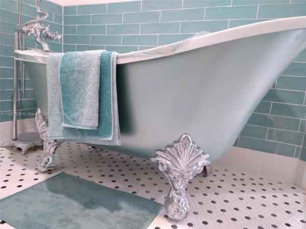 Boulevard Heights, 6472 Lincoln St, Hollywood, Florida 33024, image 2