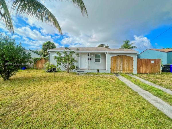 South Hollywood, 2830 Mayo St, Hollywood, Florida 33020, image 1