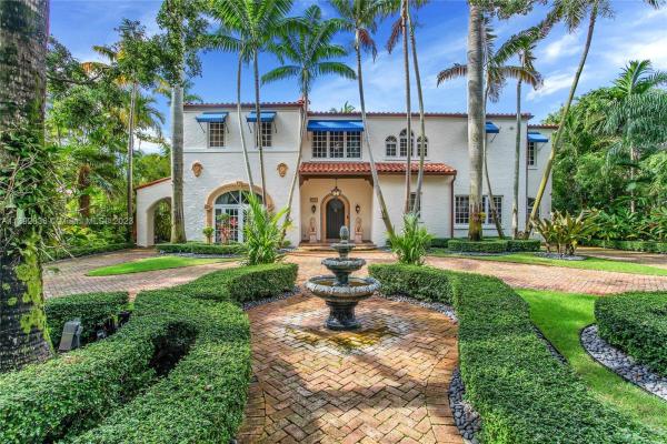 Coral Gables Country Club, 1232 Coral Way, Coral Gables, Florida 33134, image 2