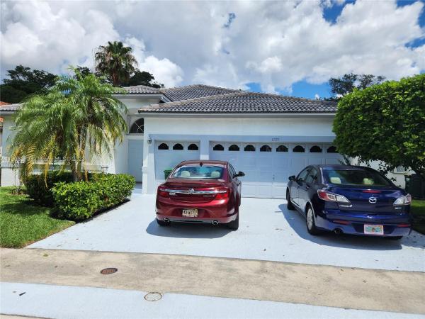 Woodmont Greens, 8725 NW 76th Pl, Tamarac, Florida 33321, image 1
