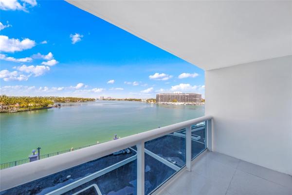 Aquasol, 6770 Indian Creek Dr #5M, Miami Beach, Florida 33141, image 1