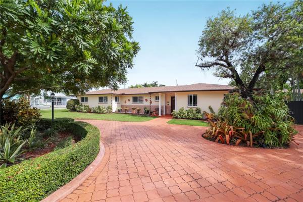 5899 SW 16th St, West Miami, Florida 33155, image 2