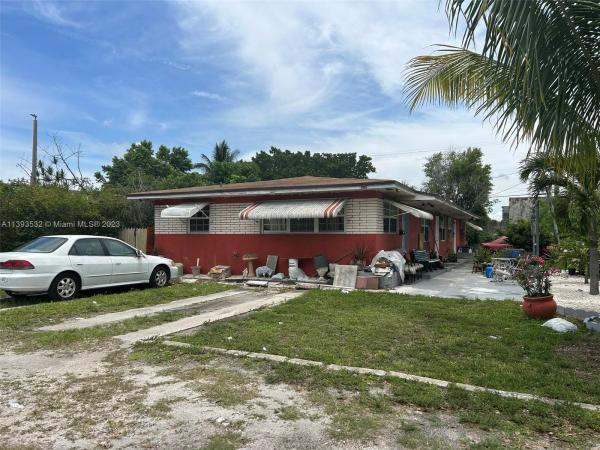 The Tropics, 2803 NW 91st St, West Little River, Florida 33147, image 2