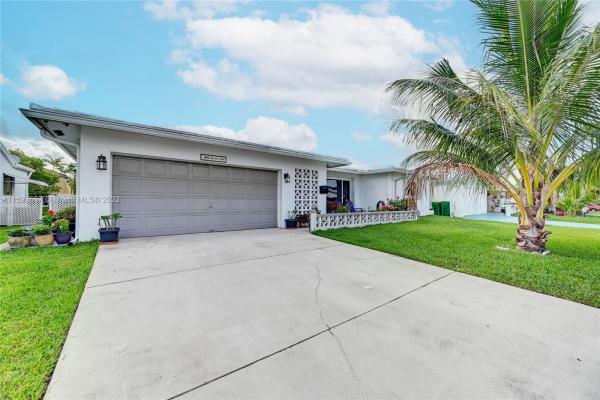 Fairhaven 11, 5710 NW 81st Ave, Tamarac, Florida 33321, image 1