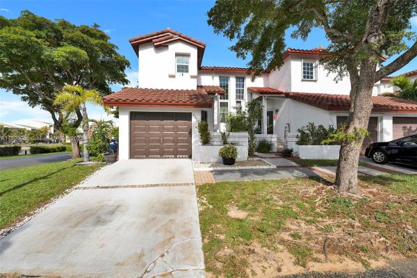 Saga Bay Townhomes, 20990 SW 83rd Ave, Cutler Bay, Florida 33189, image 1