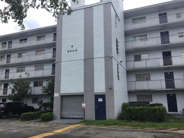 8600 N Sherman Cir #406, Miramar, Florida 33025, image 2