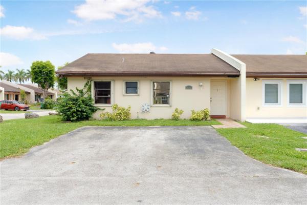 Bent Tree South, 14111 SW 52nd Ter, Kendale Lakes, Florida 33175, image 1