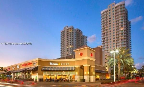 Duo West, 1745 E Hallandale Beach Blvd #203W, Hallandale Beach, Florida 33009, image 1