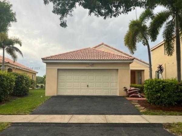 Magnolia Ridge, 4325 Dogwood Cir, Weston, Florida 33331, image 1