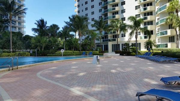 The Residences On Hollywood Beach, 3001 S Ocean Dr #729, Hollywood, Florida 33019, image 2