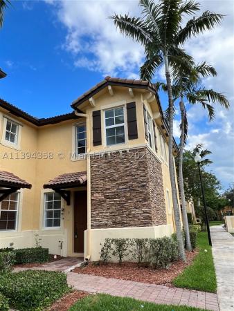 The Shores At Isles Of Bayshore, 9269 SW 227th St #9-24, Cutler Bay, Florida 33190, image 2