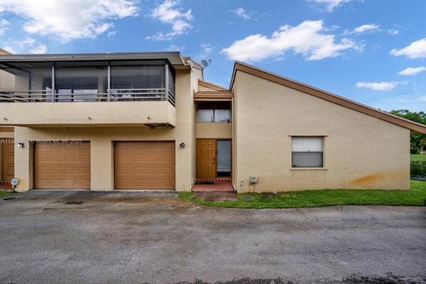 Missionwood At Miramar, 8409 N Missionwood Cir #D-30, Miramar, Florida 33025, image 1