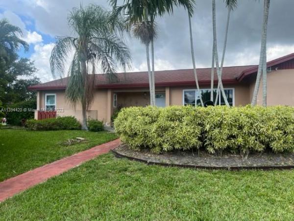 Pine Lake, 16510 SW 109th Ave, Palmetto Estates, Florida 33157, image 1
