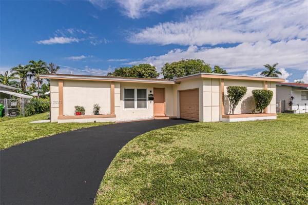 Sunrise Golf Village, 2161 NW 73rd Ave, Sunrise, Florida 33313, image 2