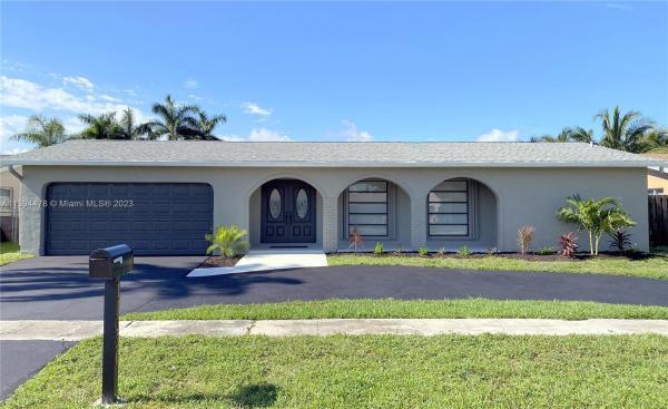 Twin Lakes, 11330 NW 30th St, Sunrise, Florida 33323, image 2