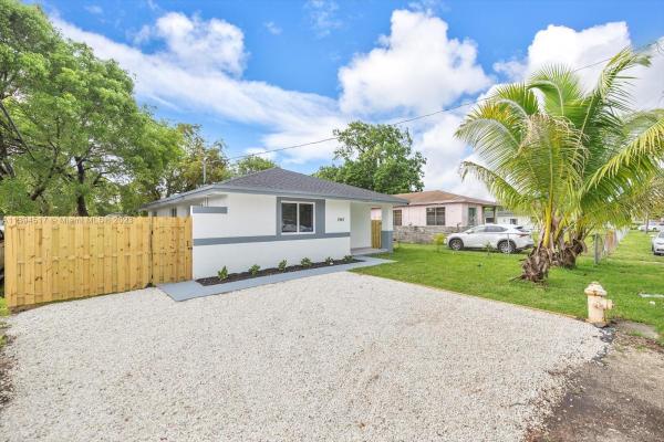 Orange Ridge East, 1967 NW 65th St, Gladeview, Florida 33147, image 1