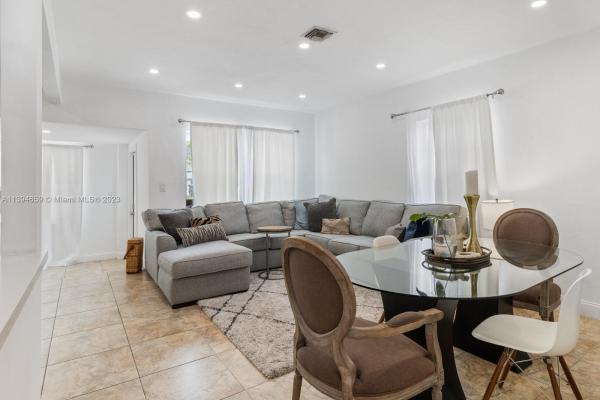 Fulford By The Sea, 1466 NE 178th St, North Miami Beach, Florida 33162, image 2