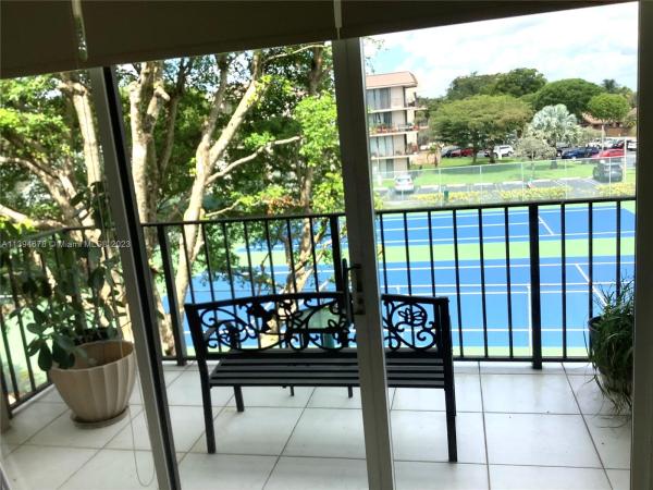 Briarwinds, 13000 SW 92nd Ave #B310, Kendall, Florida 33176, image 1