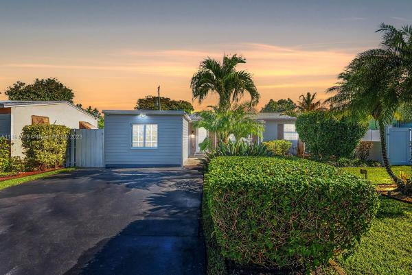 Driftwood Acres, 6621 Park St, Hollywood, Florida 33024, image 2