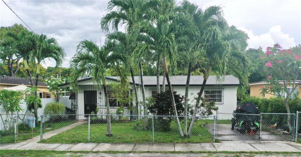 Pinewood Park, 887 NW 113th St, Pinewood, Florida 33168, image 1