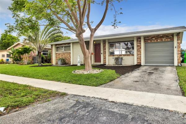 Twin Lakes, 11701 NW 31st Pl, Sunrise, Florida 33323, image 2
