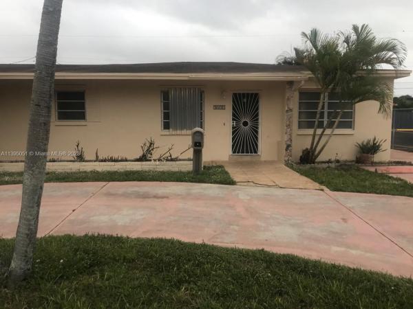 Lee Manor, 3631 SW 107th Ave, University Park, Florida 33165, image 1