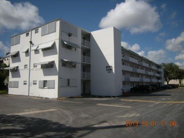April Song, 1333 E Hallandale Beach Blvd #424, Hallandale Beach, Florida 33009, image 1