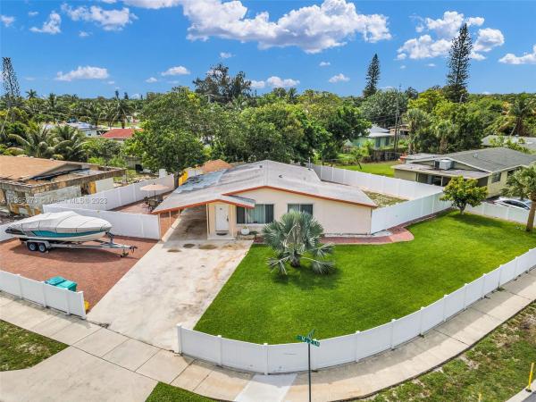 Rolling Green Ridge, 1530 NW 2nd St, Boynton Beach, Florida 33435, image 2