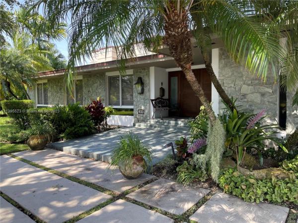 Diplomat Golf Estates, 1019 Diplomat Pkwy, Hallandale Beach, Florida 33009, image 1