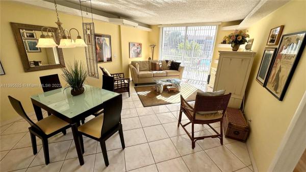 Royal Park Gardens 1, 6600 Royal Palm Blvd #207B, Margate, Florida 33063, image 1