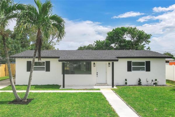 Melrose Manor, 2809 SW 6th St, Fort Lauderdale, Florida 33312, image 1