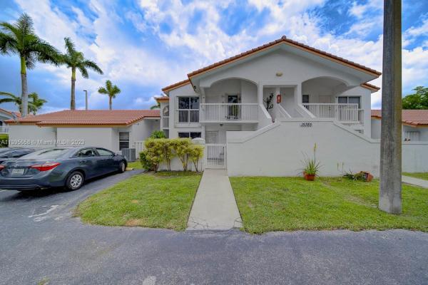 15385 SW 76th Ter #206, Kendall West, Florida 33193, image 2
