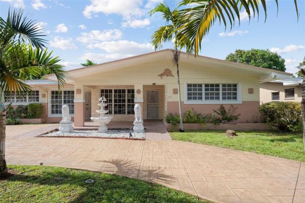 Academy Heights, 535 NE 137th St, North Miami, Florida 33161, image 1