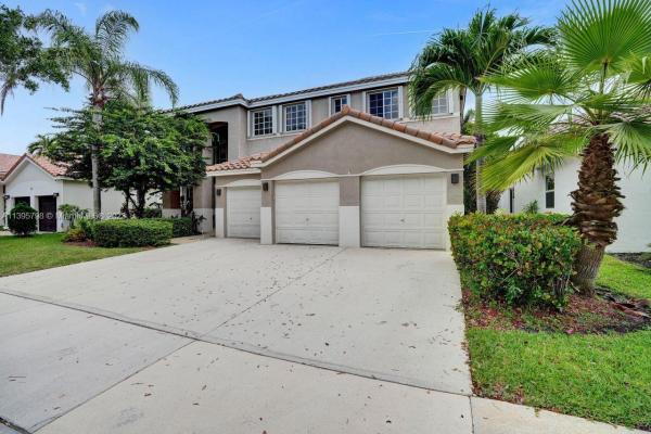 Heritage Lake, 665 Heritage Dr, Weston, Florida 33326, image 1
