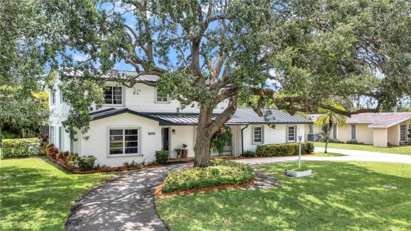 The Oaks, 16701 SW 81st Ave, Palmetto Bay, Florida 33157, image 1