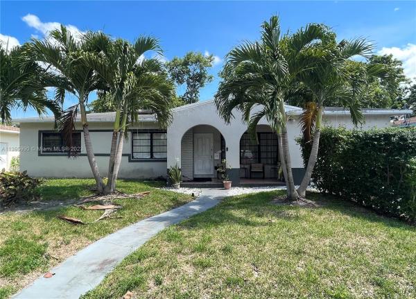 266 NE 110th St, Unincorporated Dade County, Florida 33161, image 2